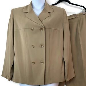 Valerie Stevens II Taupe Pantsuit 16W